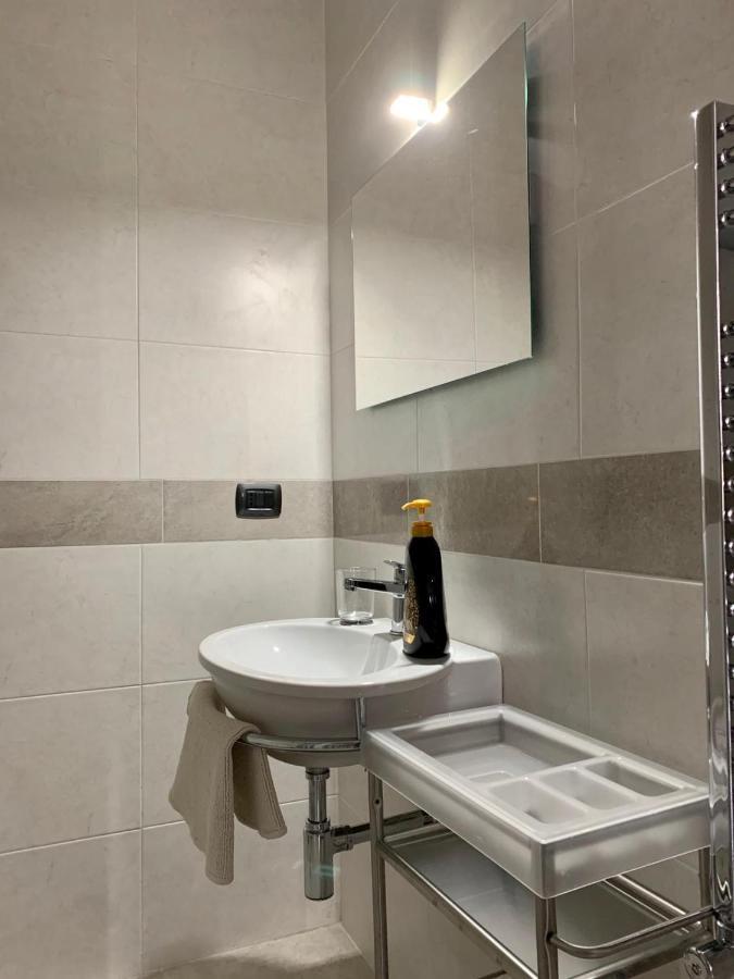 Apartament La Casa Di Adele Neapol Zewnętrze zdjęcie